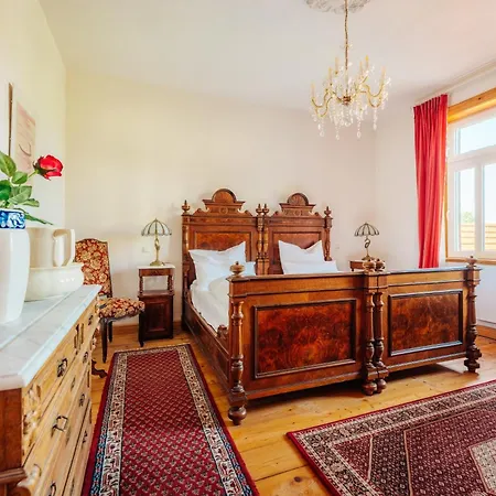 Unik Villa- Luxus Appartemente Im Oberharz 住宿加早餐酒店