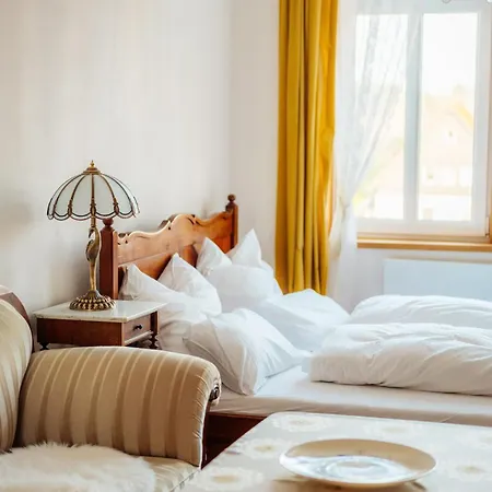 Unik Villa- Luxus Appartemente Im Oberharz 4* 圣安德里斯伯格